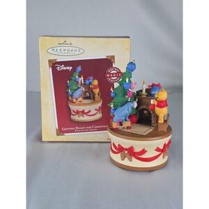 2005 Disney Hallmark Winnie The Pooh Wind Up Magic, Getting Ready For Christmas
